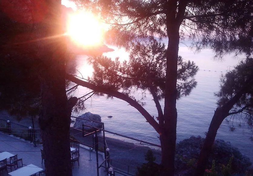 Dora Beach Turunc Marmaris Hotel